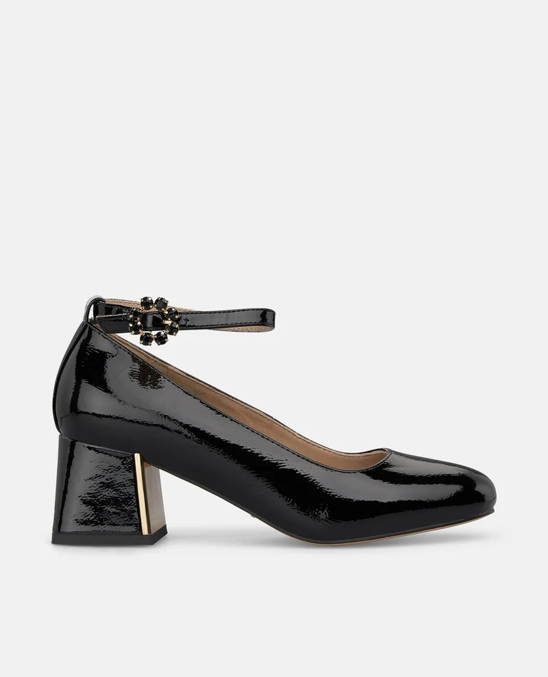 ZAPATO CHAROL CON PULSERA