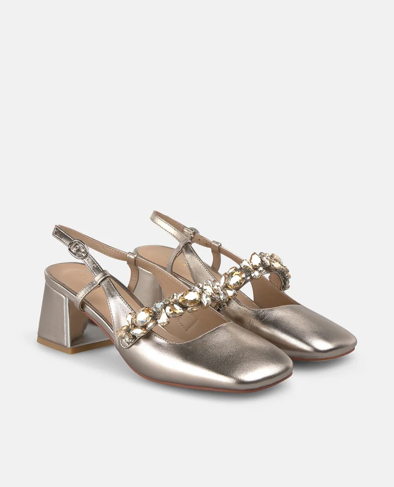 ZAPATO DESTALONADO TIRA CON JOYA