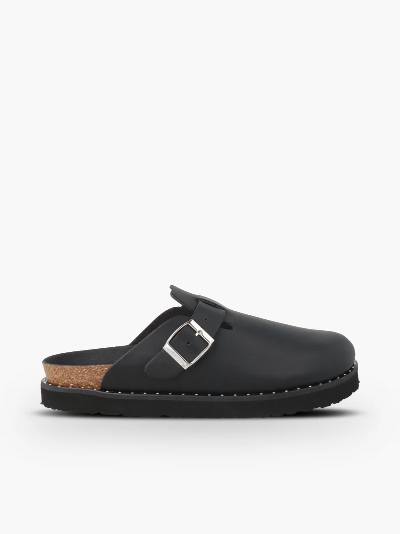 RIVA VEGAN STUDS BLACK