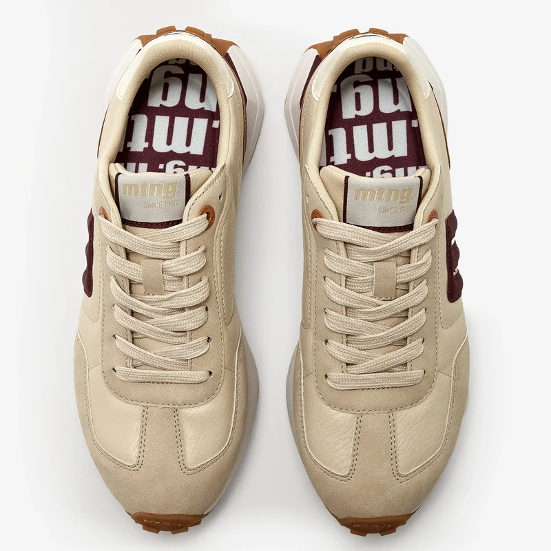 MUJER DEPORTIVA ABANTY CREMA