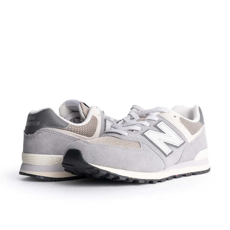 Deportiva serraje gris GC574SNV New Balance