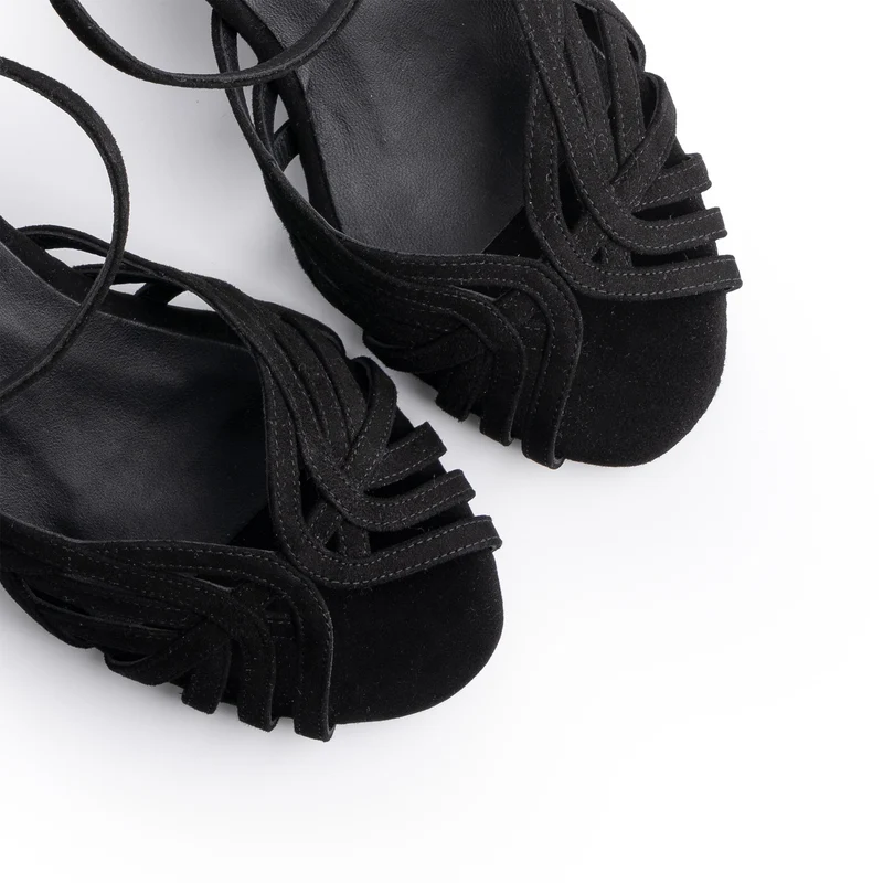 Sandalia negro 8343 Dansi
