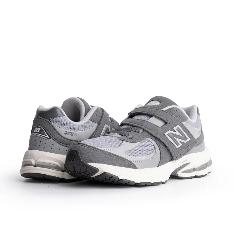 Deportiva gris medio PV2002CF New Balance