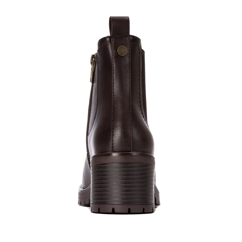 MUJER BOTIN MEDIO MADERA