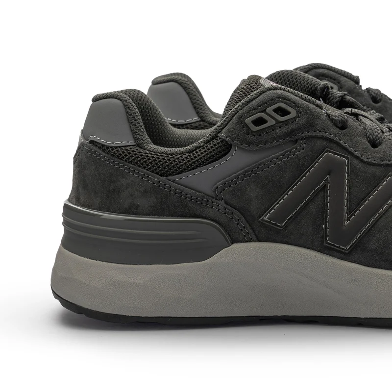 Deportiva antracita MW880BA7 New Balance