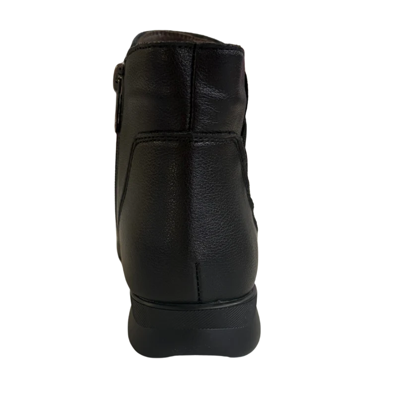 MUJER BOTIN COPO
