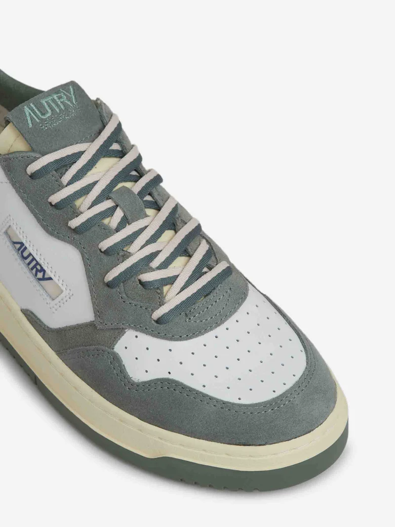 Sneakers Medalist Low