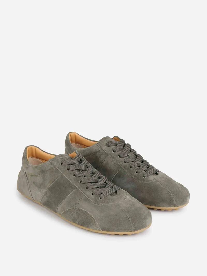 Sneakers Suede