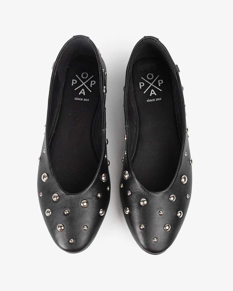 Bailarina de Piel Negra con Tachuelas Etoile