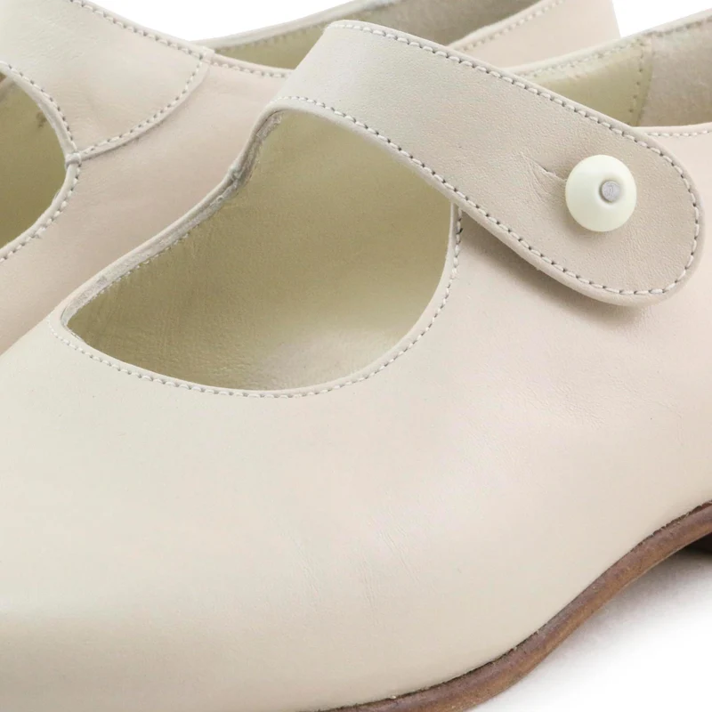 Mercedita beige oscuro S104-00 Jeromín