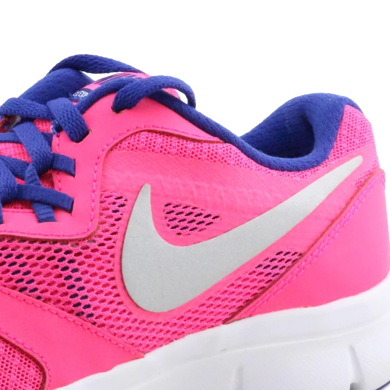 Deportiva fucsia FLEX Nike