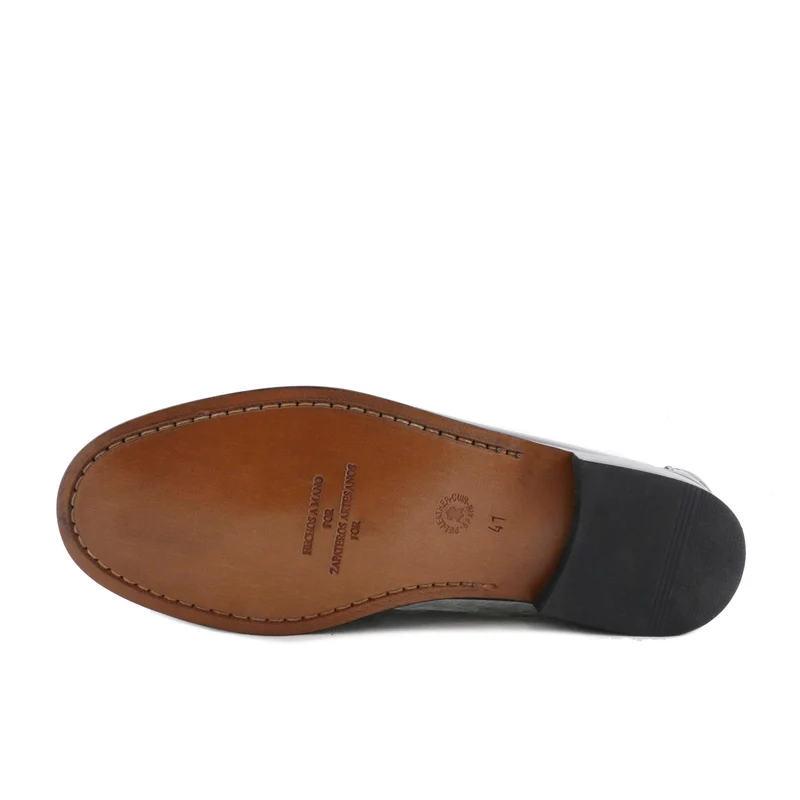 Mocasín negro 740S Jeromín