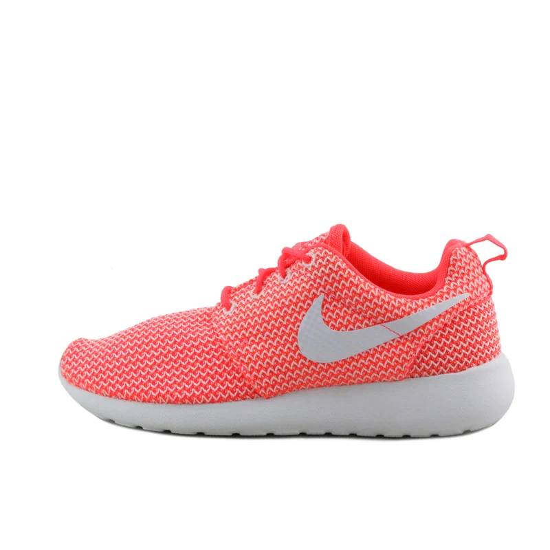 Deportiva naranja ROSHERUN Nike