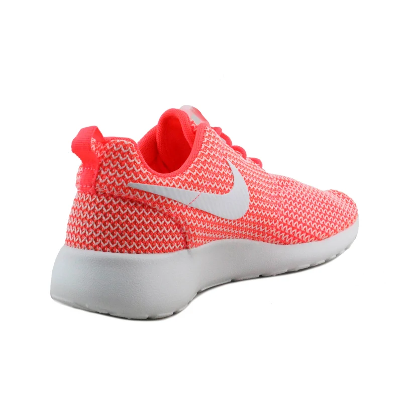 Deportiva naranja ROSHERUN Nike