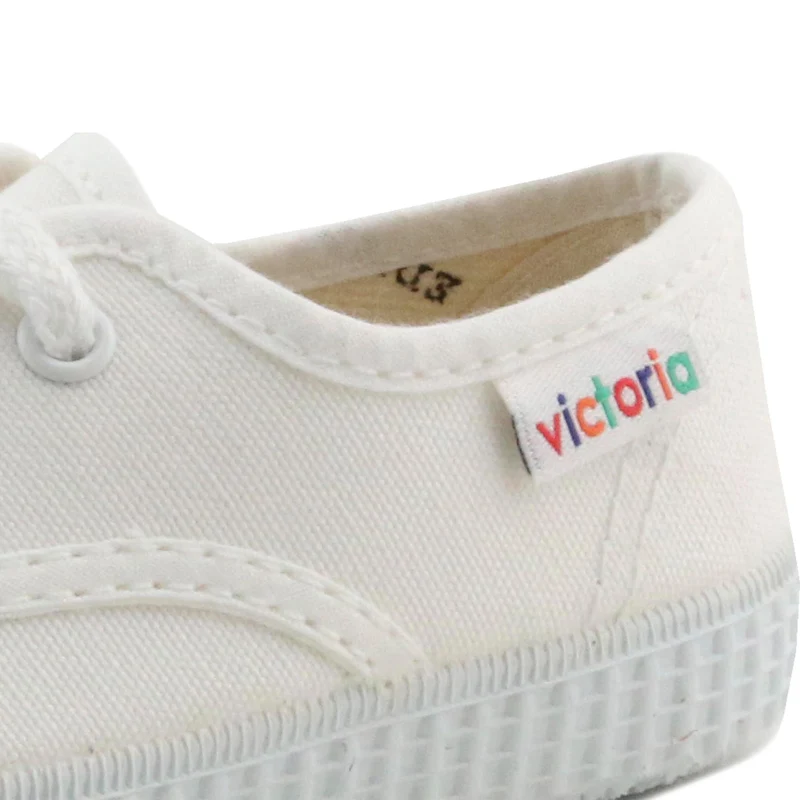 Zapatilla blanca 6613 Victoria