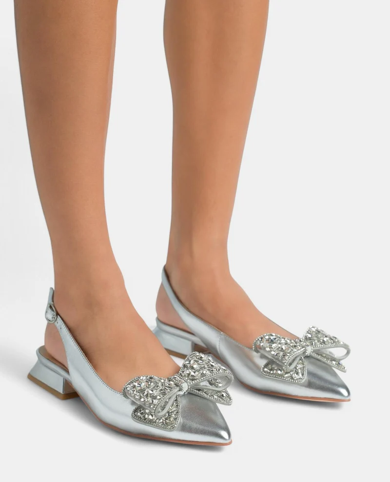 ZAPATO PLANO CON LAZO