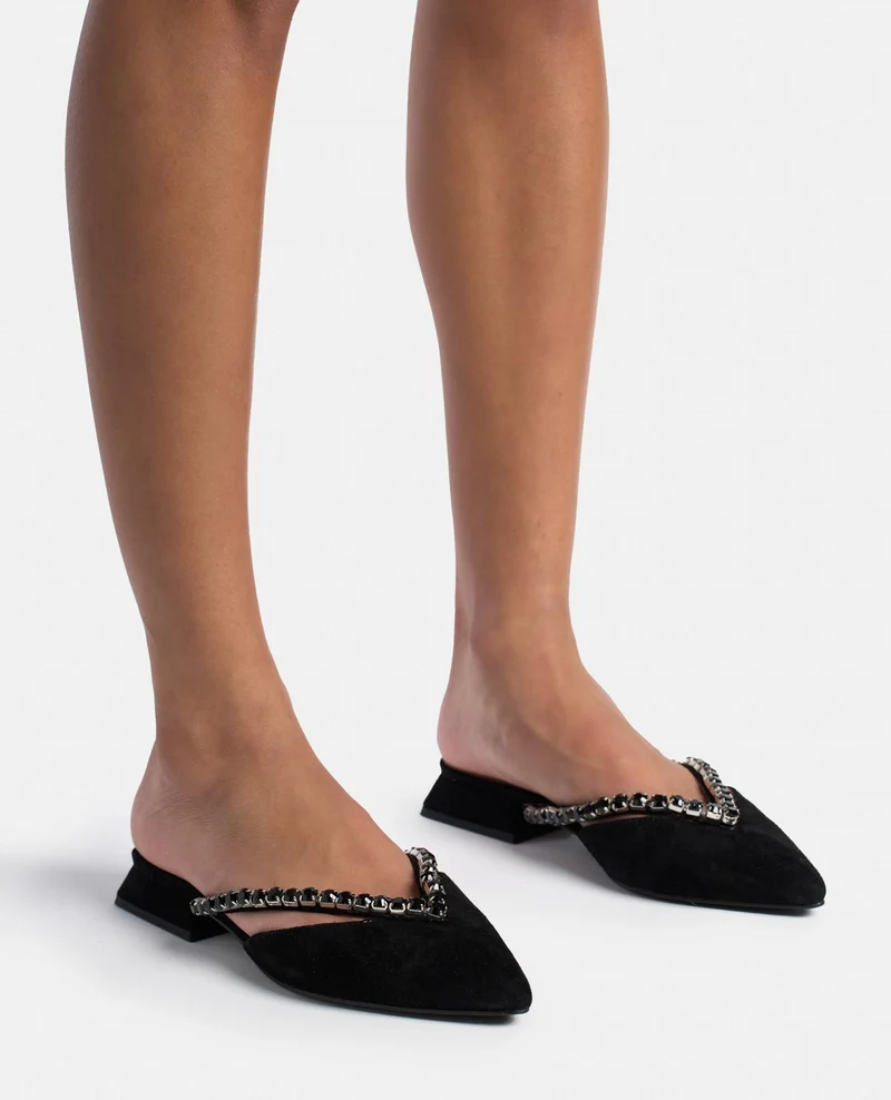 ZAPATO PLANO CON TIRAS