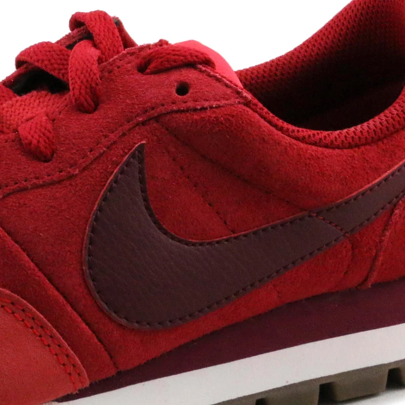 Deportiva serraje rojo AIRPEGASUS83 Nike