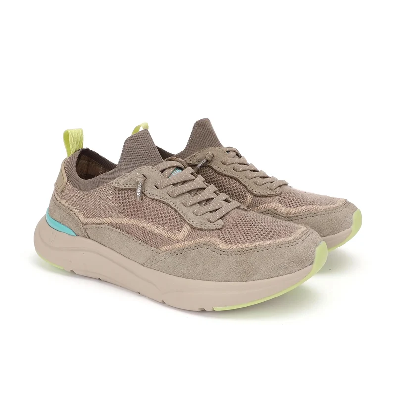 Deportiva beige TUI Walk in Pitas