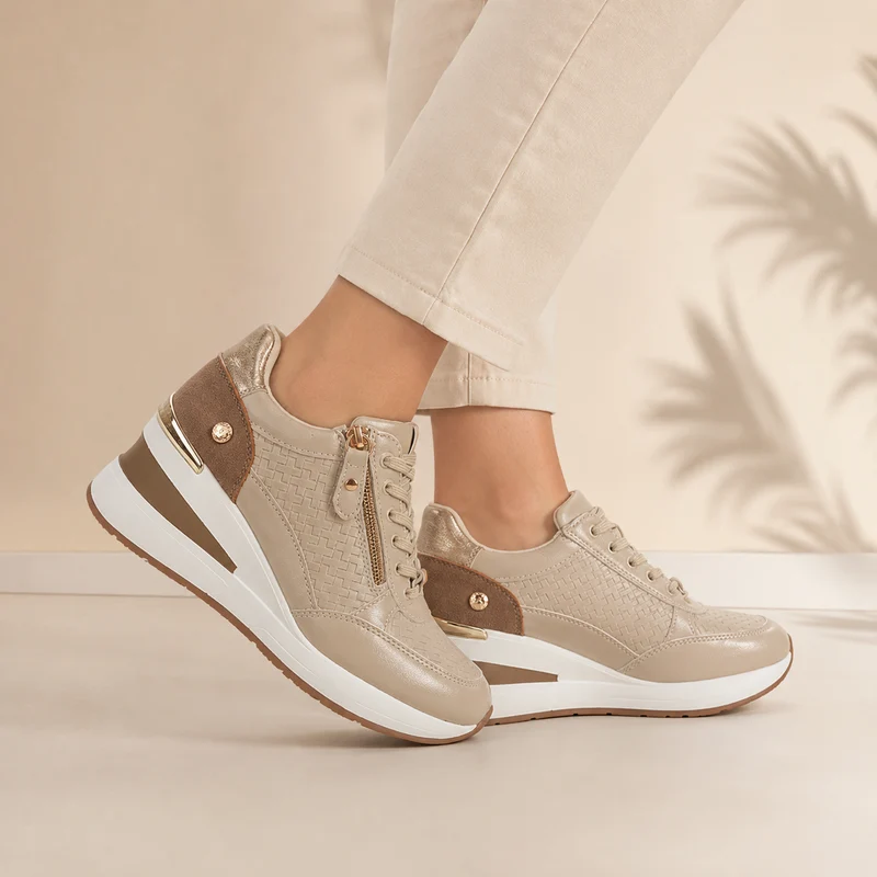 MUJER DEPORTIVA XTI BEIGE