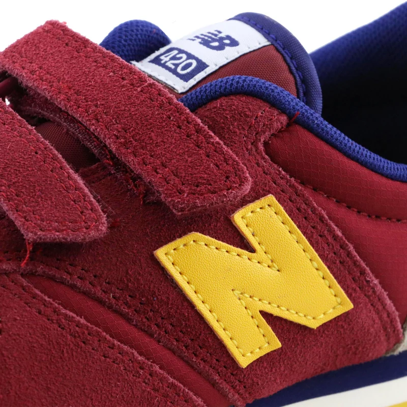 Deportiva serraje burdeos KE420BYY New Balance