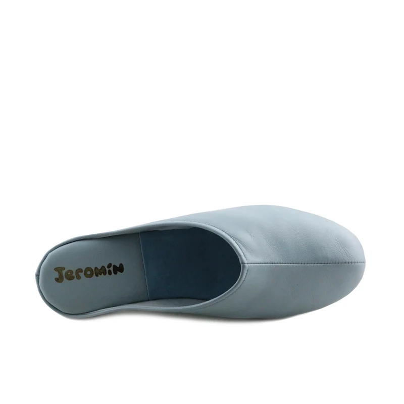 Zapatilla casa celeste 675 Jeromín