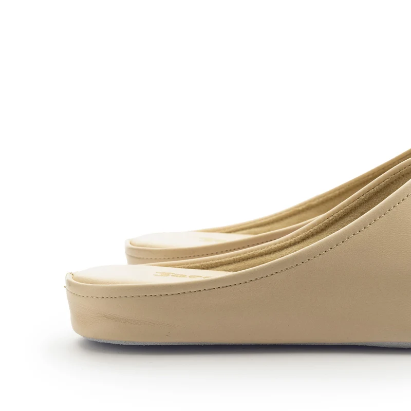 Zapatilla casa beige 675 Jeromín