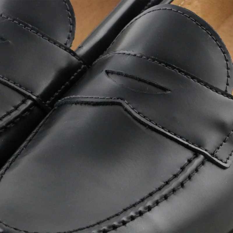 Mocasín negro GORI Jeromín