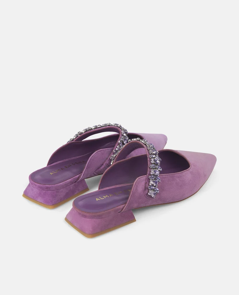 ZAPATO DESTALONADO TIRA PEDRERÍA