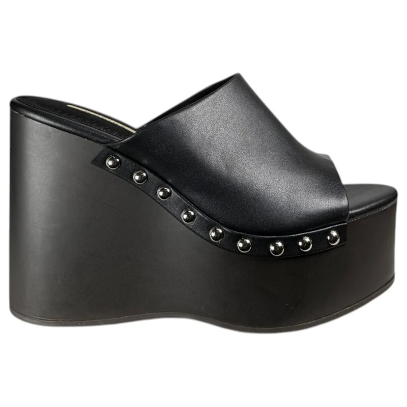 Zuecos Corina Cuña Tachas M6368 Negro