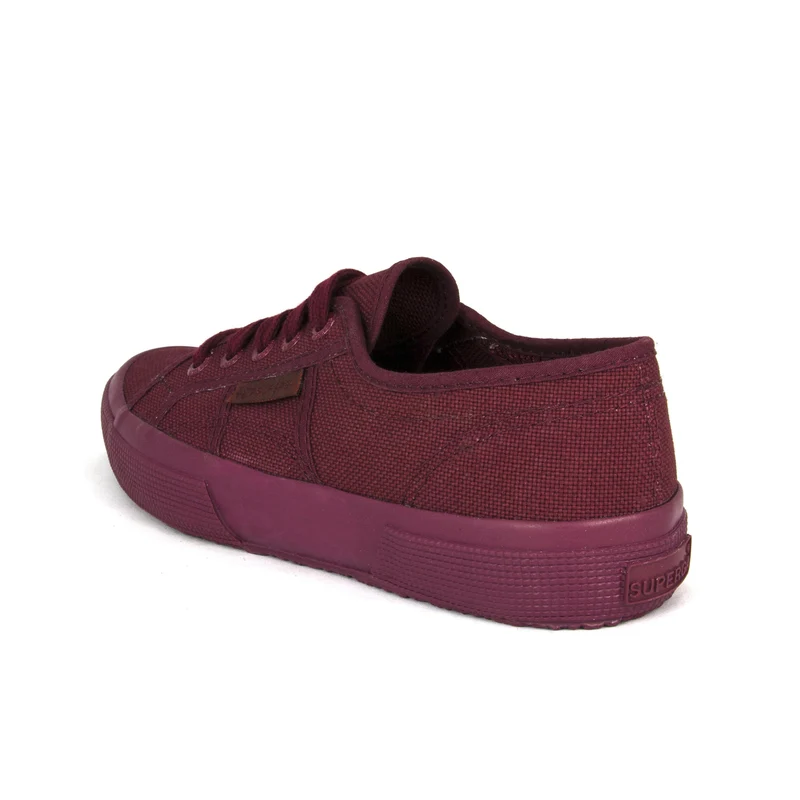 Zapatilla total burdeos 2750COTU Superga