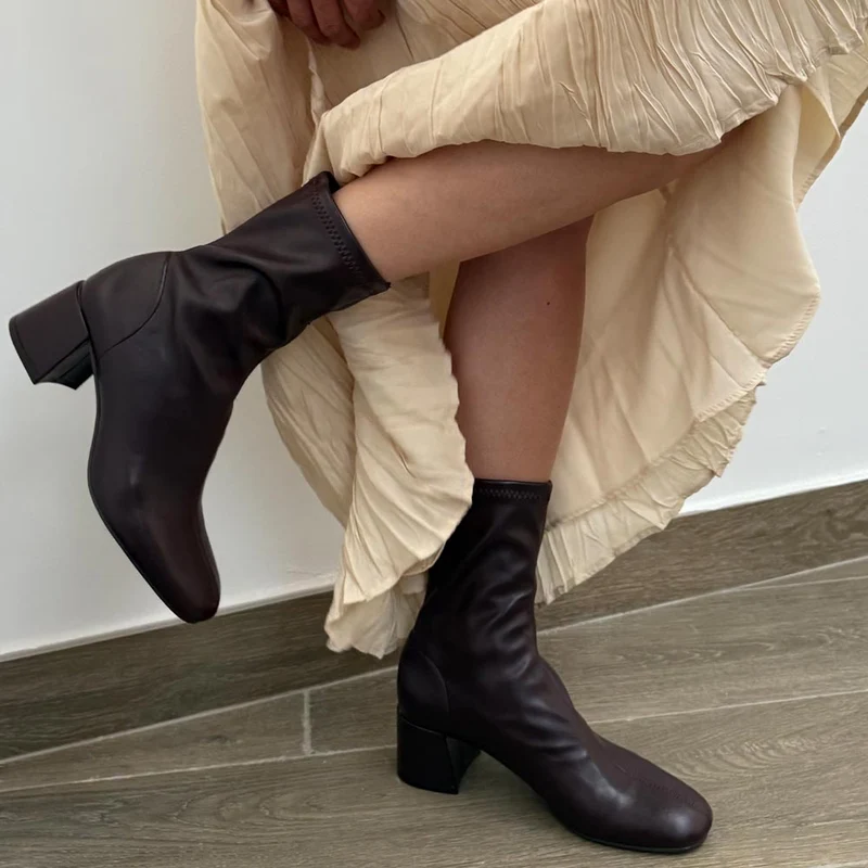Botines Corina Caña Elástica M5885 Burdeos