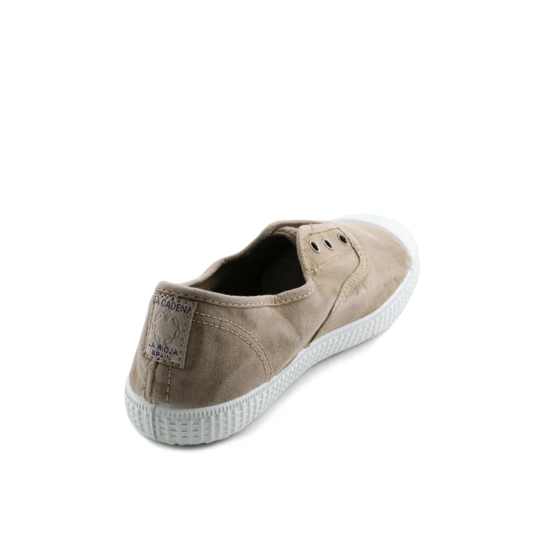 Zapatilla tostado 88145 La Cadena
