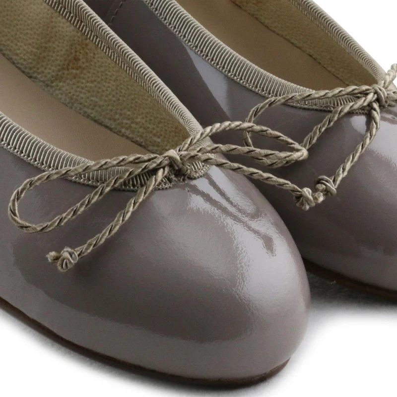 Bailarina charol topo 5631 Eli
