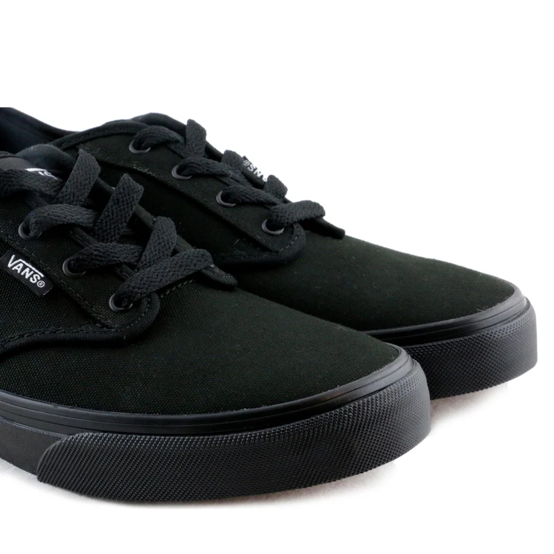 Zapatilla total negro ATWOOD Vans