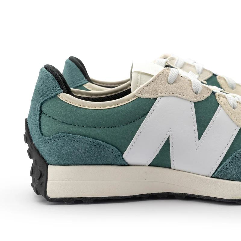 Deportiva verde/blanco GS327BD New Balance