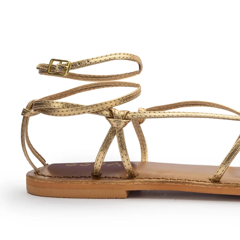 Sandalia dorado LILAH 220V