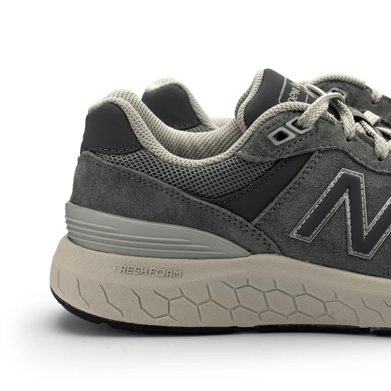 Deportiva gris MW880CA6 New Balance