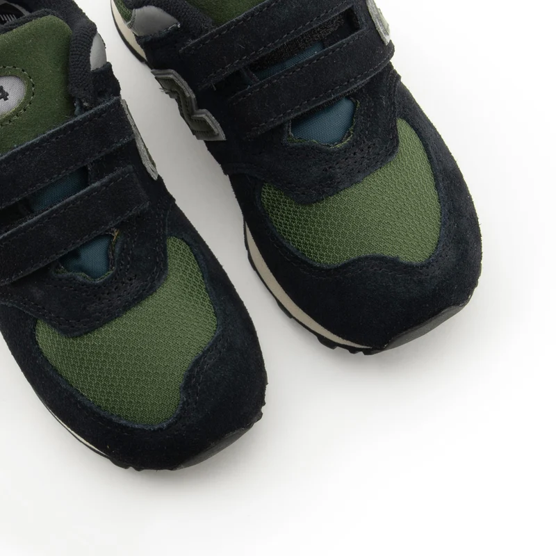 Deportiva negro/kaki PV574KBG New Balance
