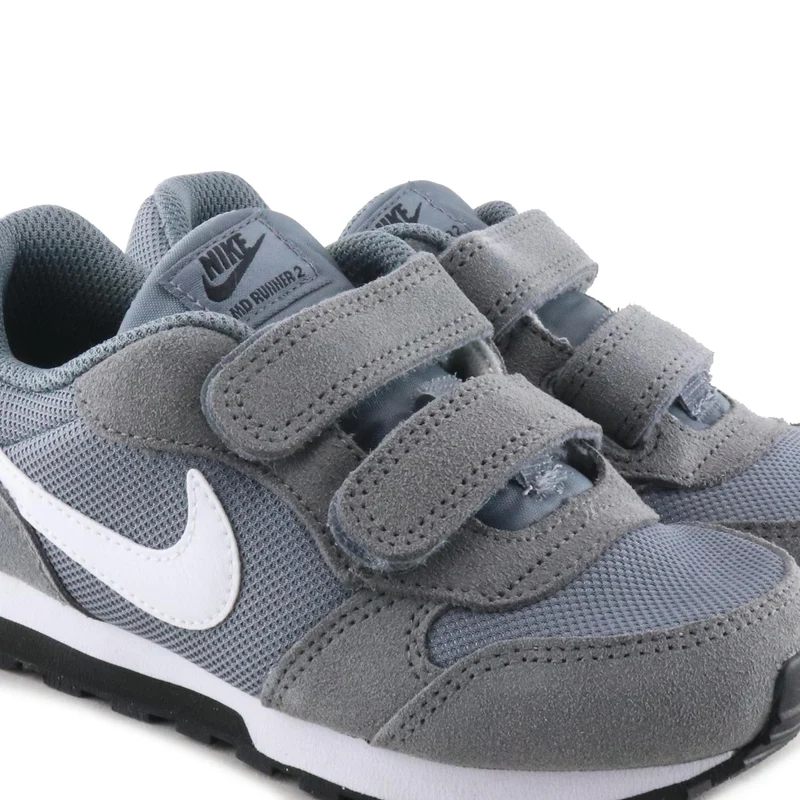Deportiva gris medio RUNNERVEL Nike