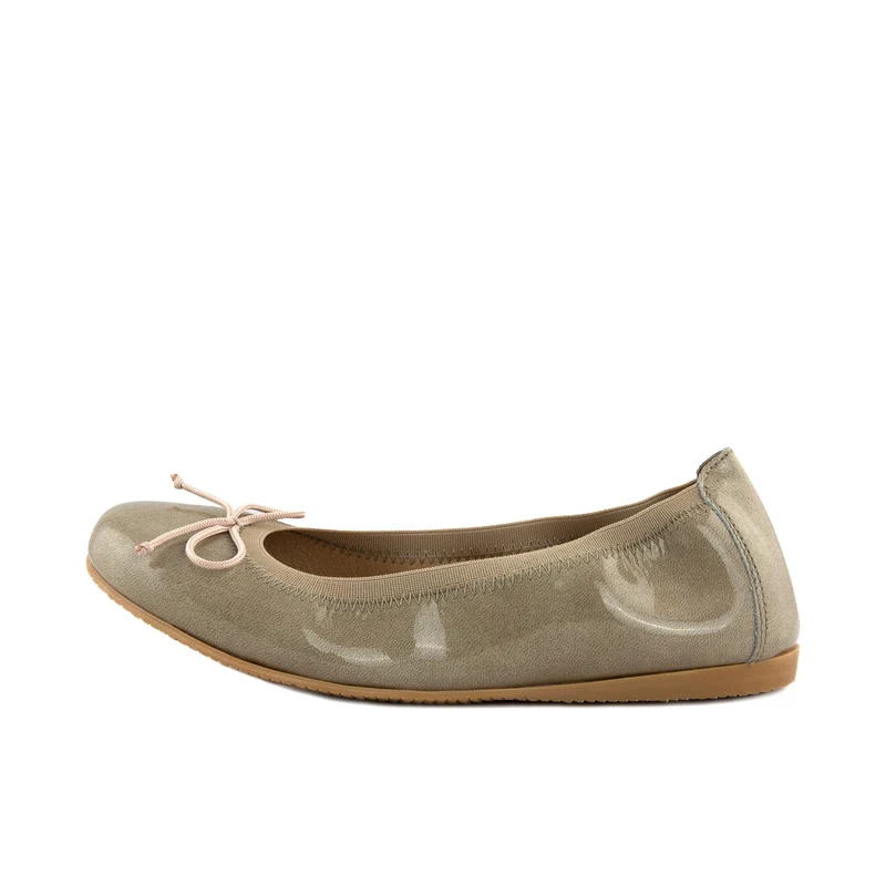 Bailarina charol beige ROLL-CH Jeromín