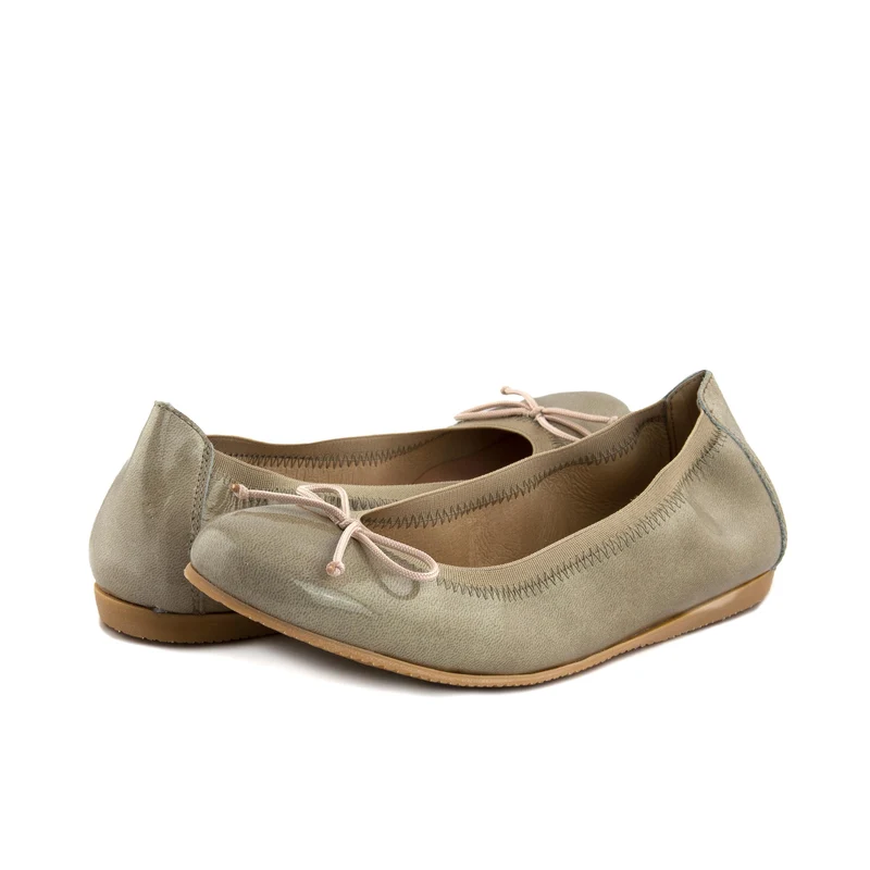 Bailarina charol beige ROLL-CH Jeromín