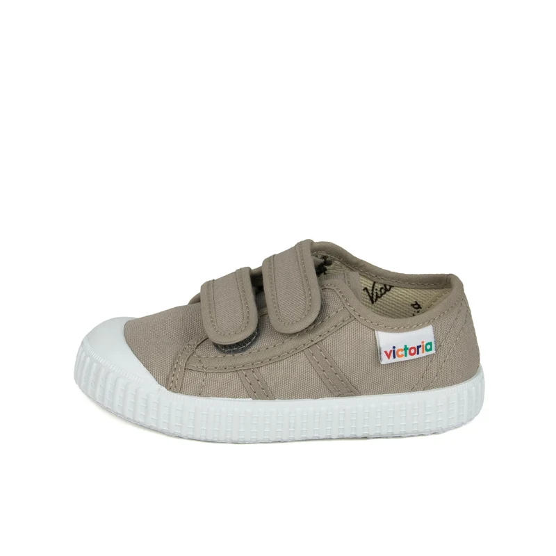 Zapatilla beige 36606 Victoria