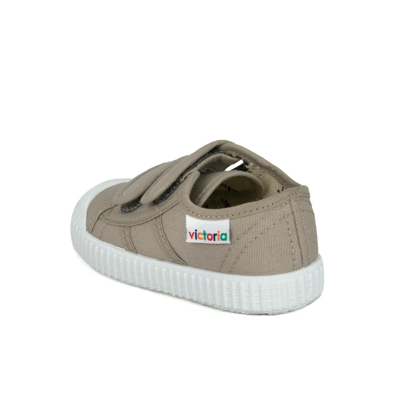 Zapatilla beige 36606 Victoria
