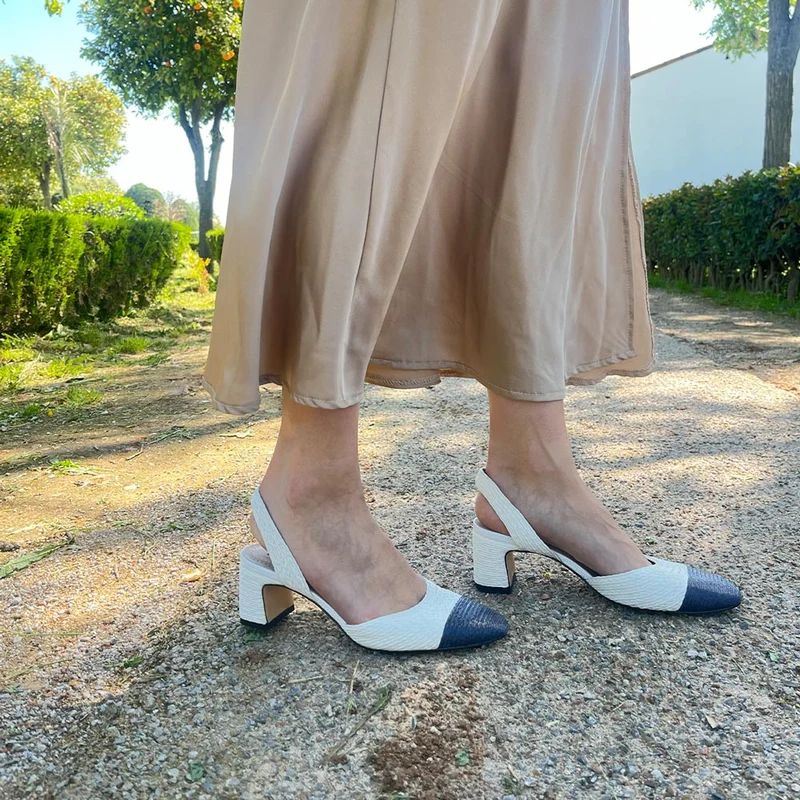 Zapatos Corina Rafia Puntera M5330 Blanco Marino