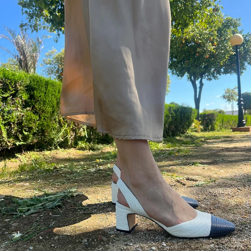 Zapatos Corina Rafia Puntera M5330 Blanco Marino
