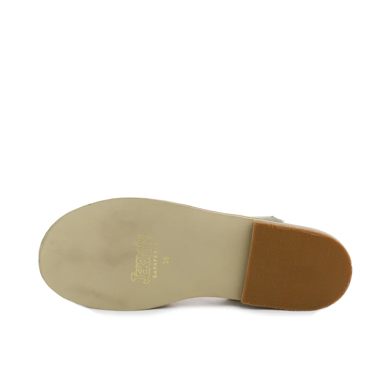 Sandalia beige 262-03 Jeromín