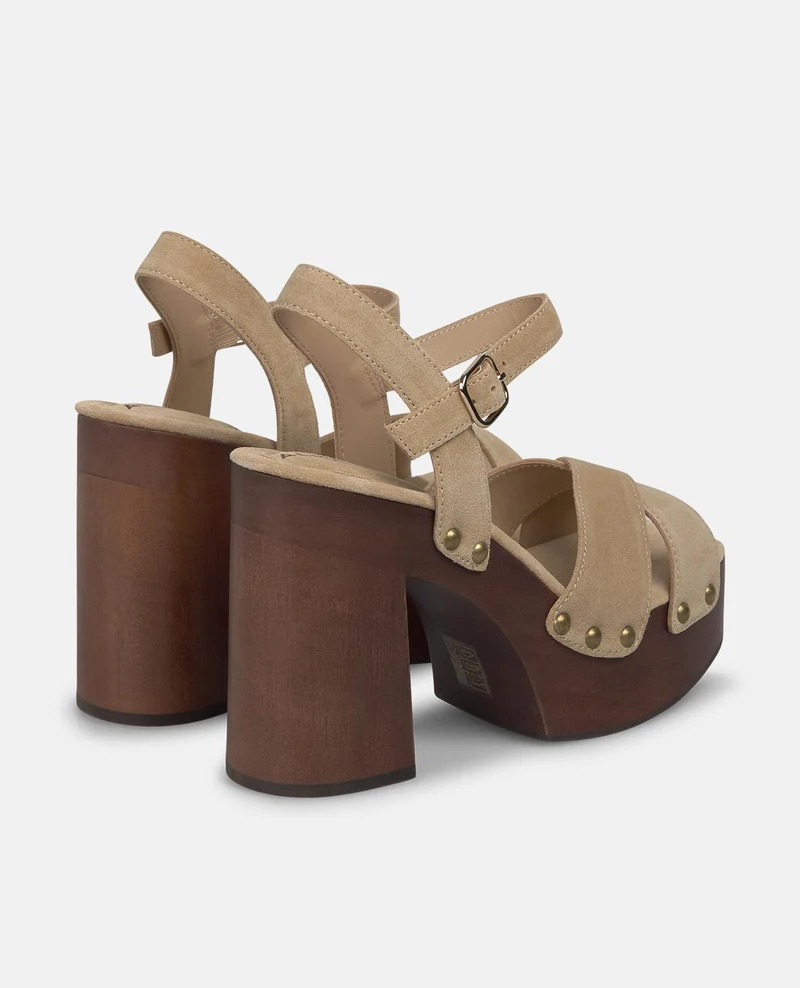 SANDALIA EXTRA PLATAFORMA