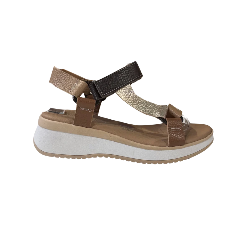 MUJER SANDALIA PLATAFORMA CARDENA MARRON