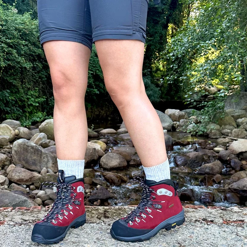 Botas de montaña y trekking Mujer Bestard Spider K Lady Gore-Tex 7706 Rojo